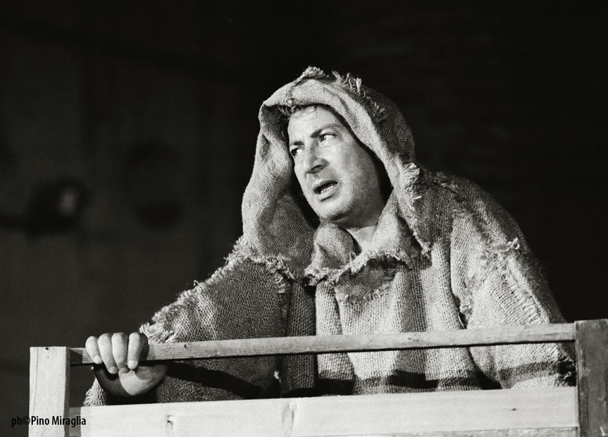 Franco Autiero in Espiantata - testo e regia F.Autiero 1995