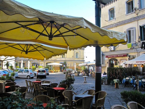 borgo-marinari-napoli-locali-ristoranti-3-620x465