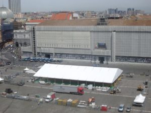 vergogna piazza del plebiscito.3