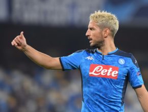 Napoli- Fiorentina: Mertens ai box per entrare a partita in corso