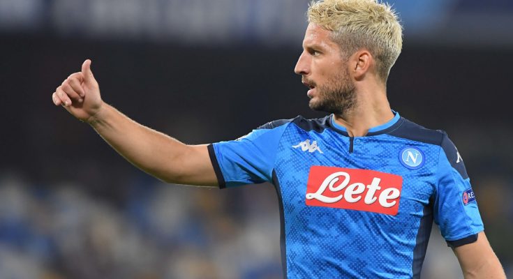 Napoli- Fiorentina: Mertens ai box per entrare a partita in corso