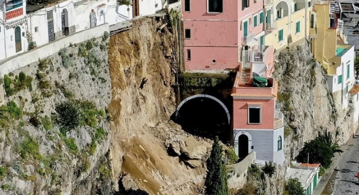 crollo Amalfi