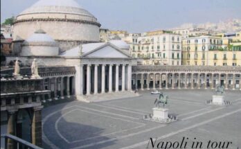 Napoli in tour